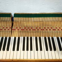 Pleyel modèle 9 - clavier remis en état