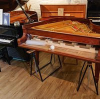 Steinway O - remise en cordes • Prêt pour la remise en cordes