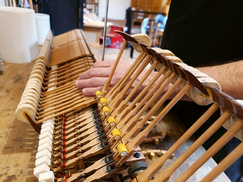 Steinway A-188 - remplacement des rouleaux