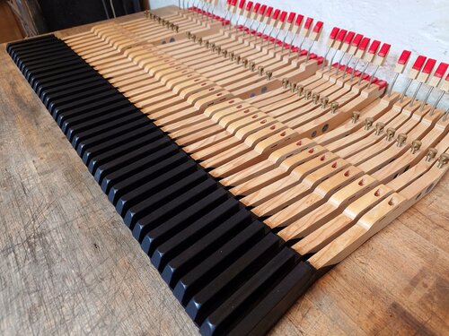Steinway A-188 - touches noires terminées