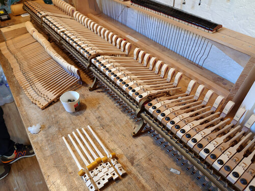 Steinway A-188 - remplacement des marteaux