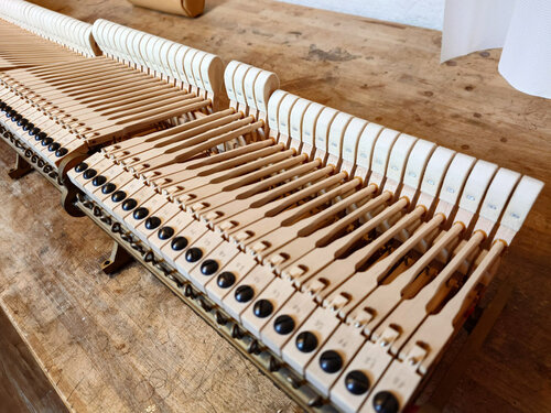 Steinway A-188 - remplacement des marteaux terminé