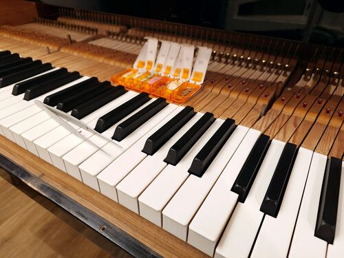 Steinsway A-188 - dressage du clavier