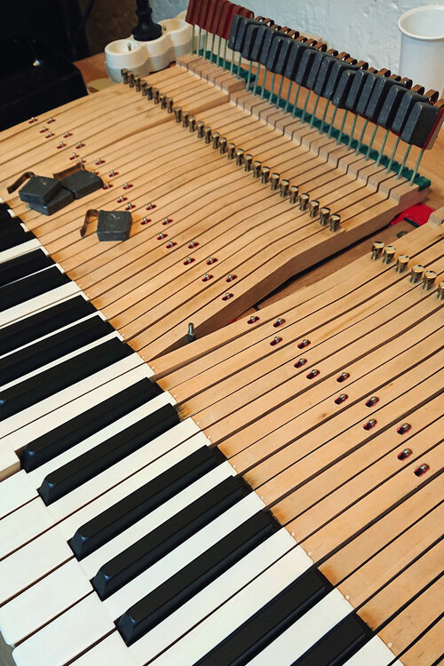 Pleyel F 1957 - préparation pour dressage du clavier